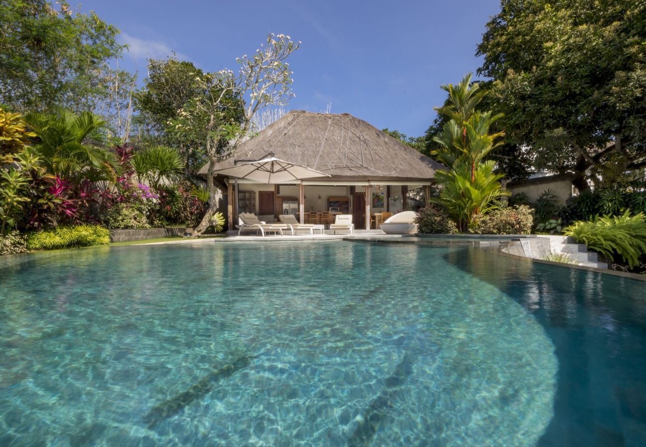 Villa à Uluwatu - Akilea Estate - spectaculaire maison de 14 chambres avec piscine a Bali