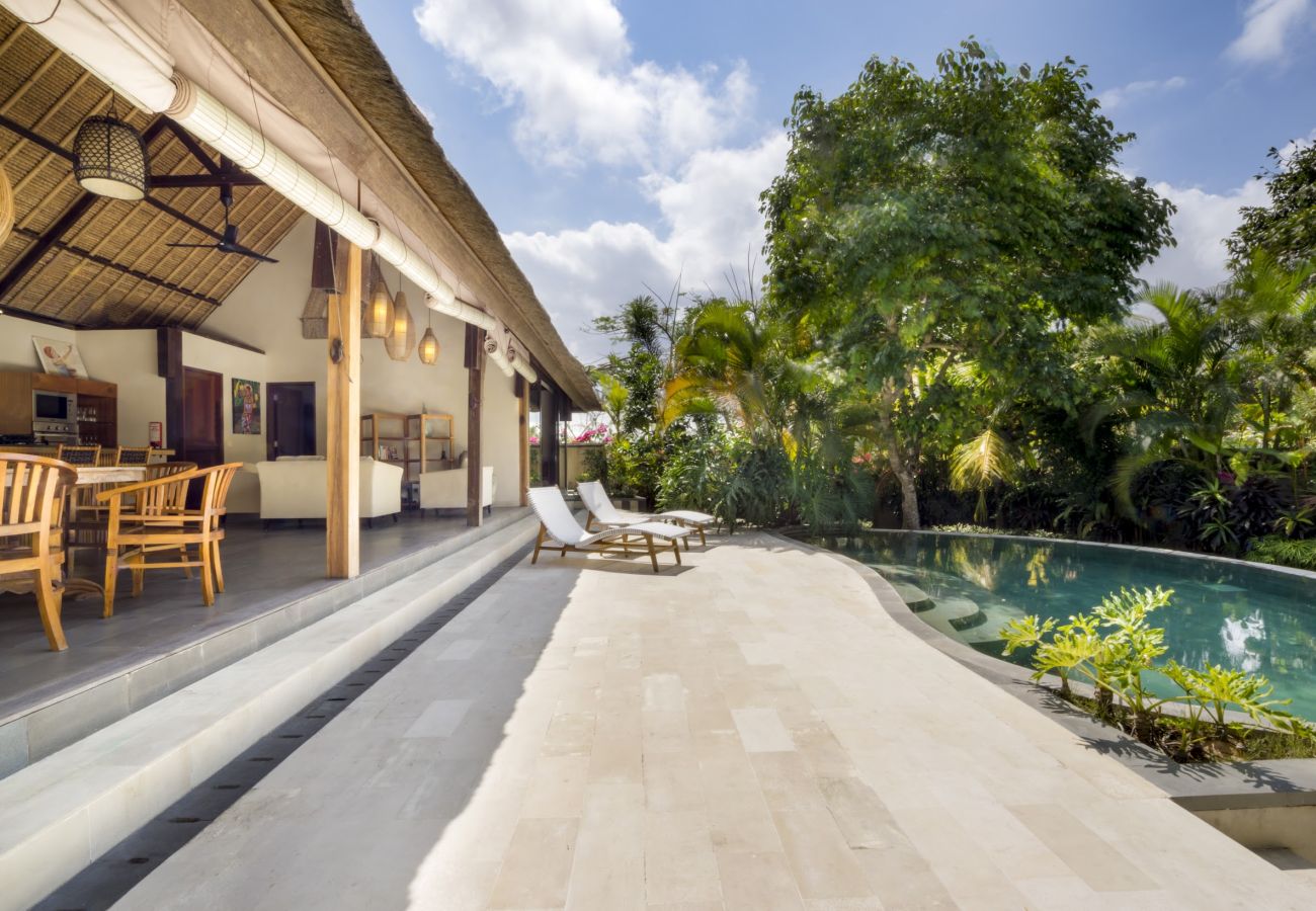 Villa à Uluwatu - Akilea Estate - spectaculaire maison de 14 chambres avec piscine a Bali