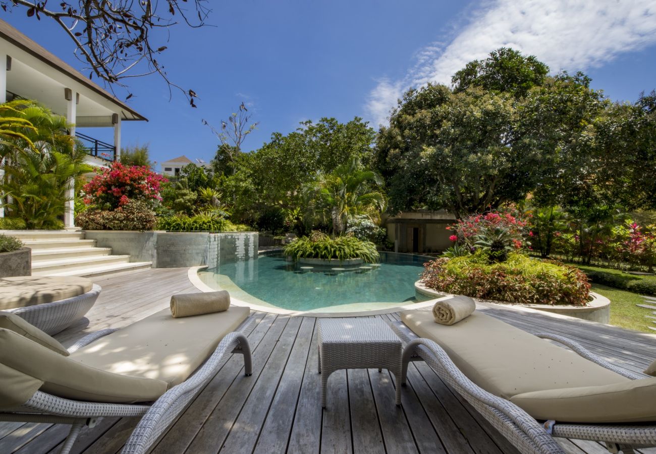 Villa à Uluwatu - Akilea Estate - spectaculaire maison de 14 chambres avec piscine a Bali