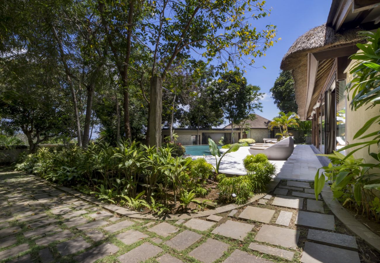 Villa à Uluwatu - Akilea Estate - spectaculaire maison de 14 chambres avec piscine a Bali