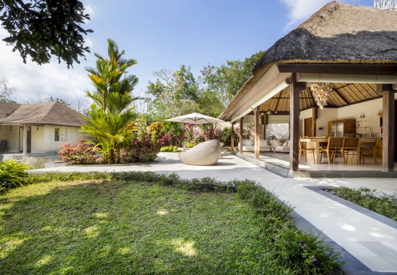 Villa à Uluwatu - Akilea Estate - spectaculaire maison de 14 chambres avec piscine a Bali