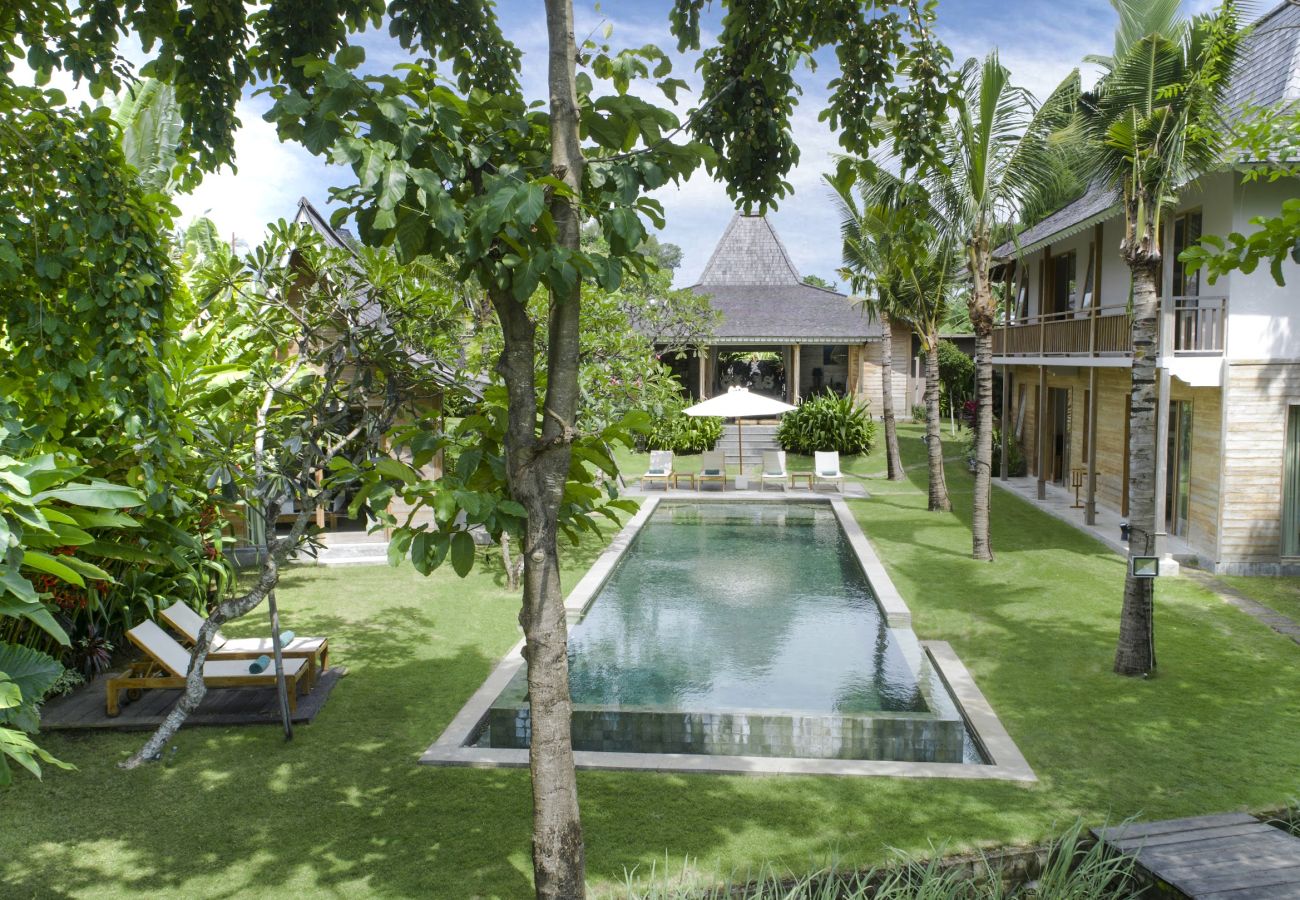 Villa à Kerobokan - Alea Estate - Maison spectaculaire pour 18 personnes avec piscine à Bali