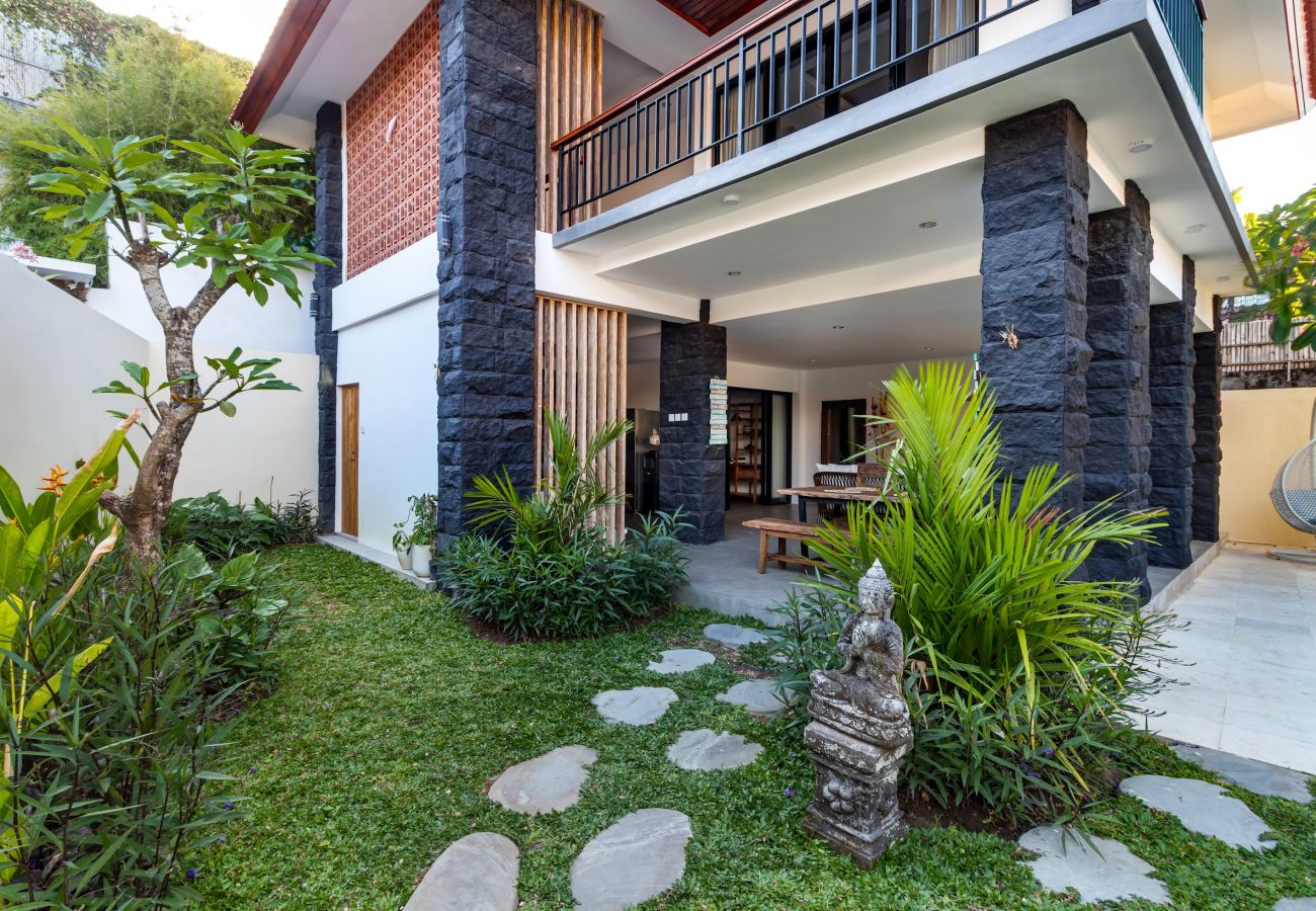 Villa à Seminyak - Ambalika- Maison de 3 chambres avec piscine près de la plage de Bali