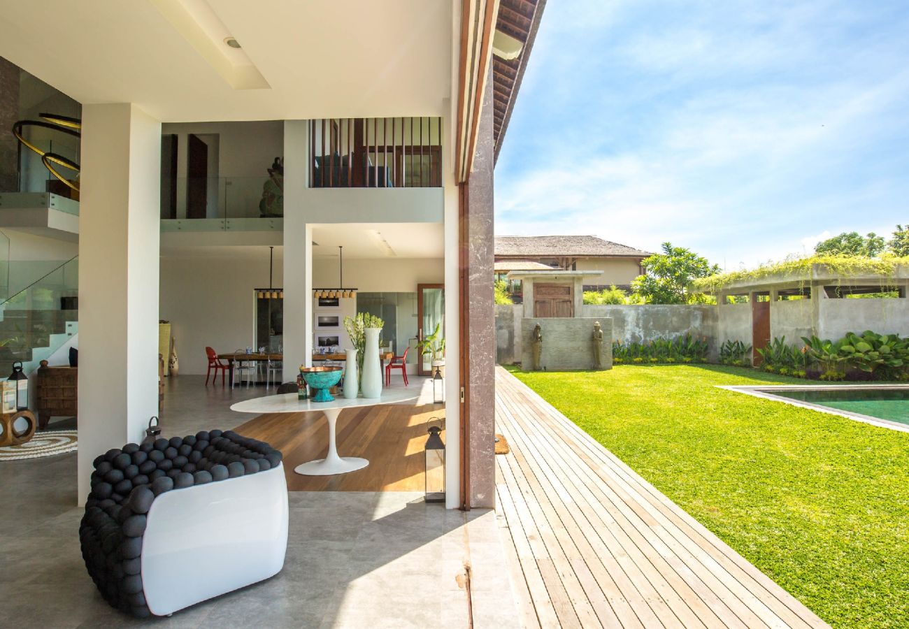 Villa à Sanur - Delphino- Villa spectaculaire pour 10 personnes avec vue sur la mer près de la plage de Bali