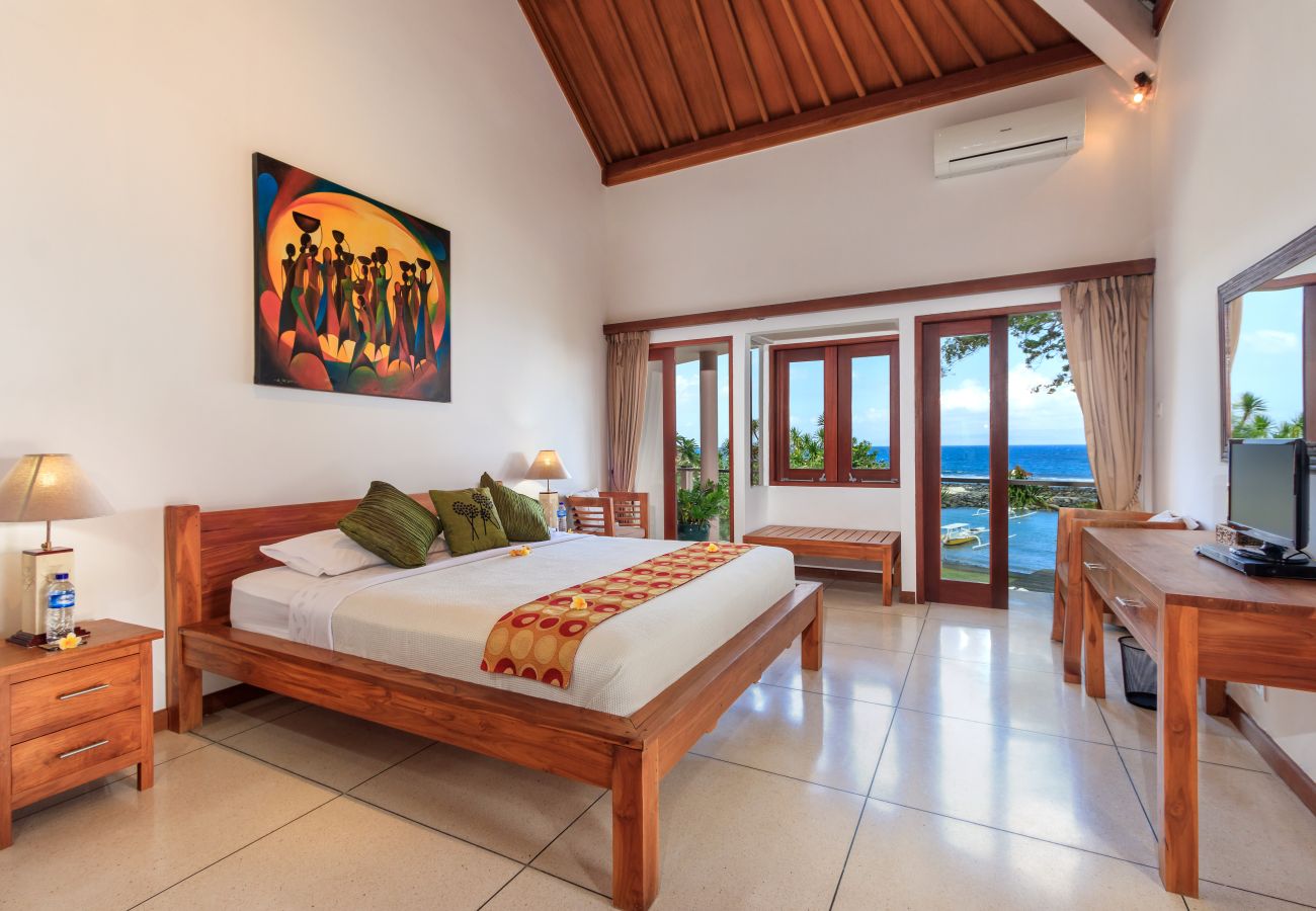 Villa à Candidasa - pantai candidasa - Belle maison de 2 chambres avec vue imprenable sur la mer à Bali