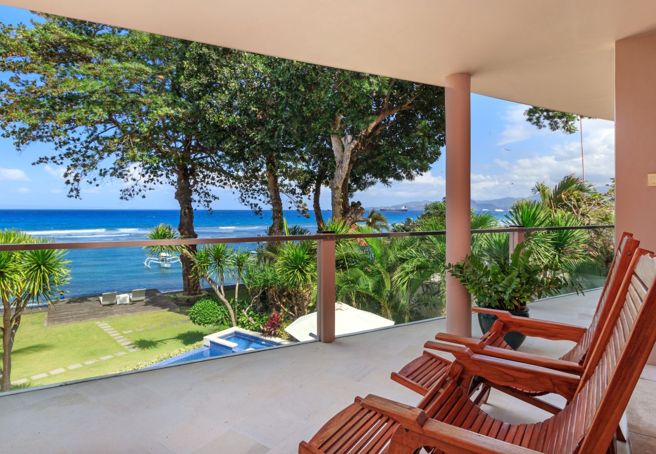 Villa à Candidasa - pantai candidasa - Belle maison de 2 chambres avec vue imprenable sur la mer à Bali