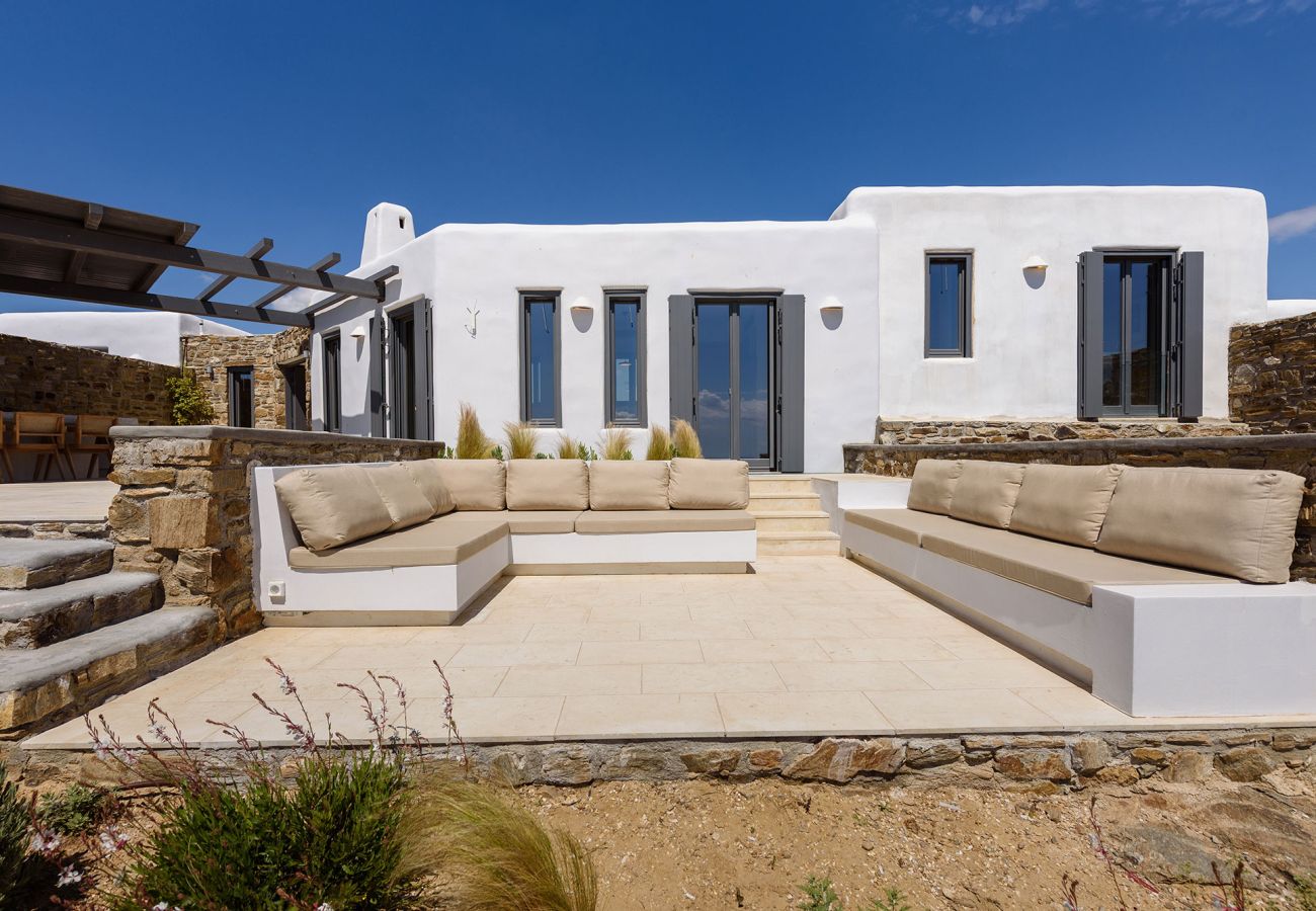 Villa à Paros - Bellevue - Belle maison pour 8 personnes avec vue imprenable sur la mer près de la plage de Grèce à Paros