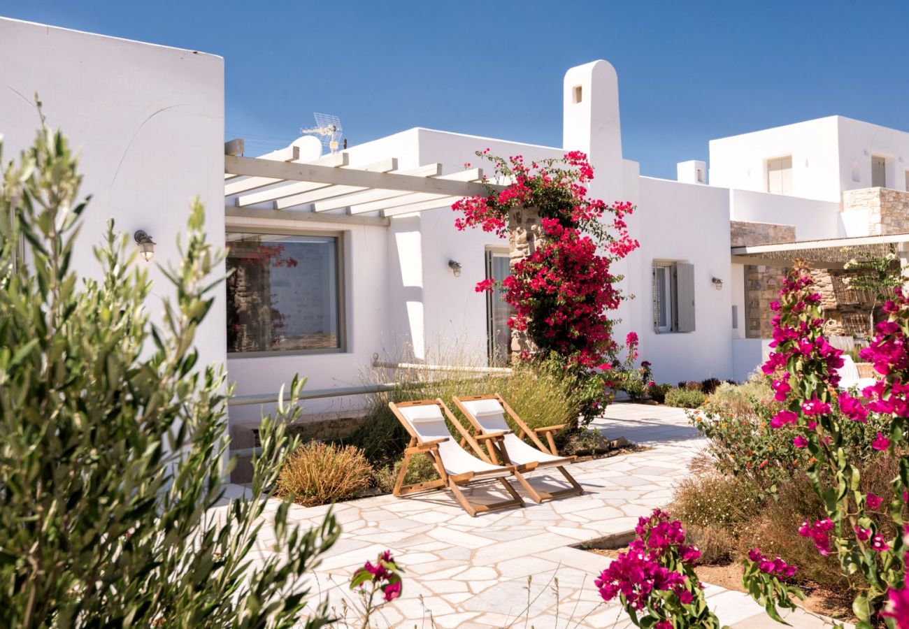 Villa à Paros - Eridan - Maison spectaculaire pour 8 avec piscine et belles vues sur la mer en Grèce